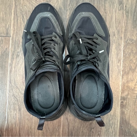 Salvatore Ferragamo Pocket Nero Men’s Sneakers - Picture 9 of 13